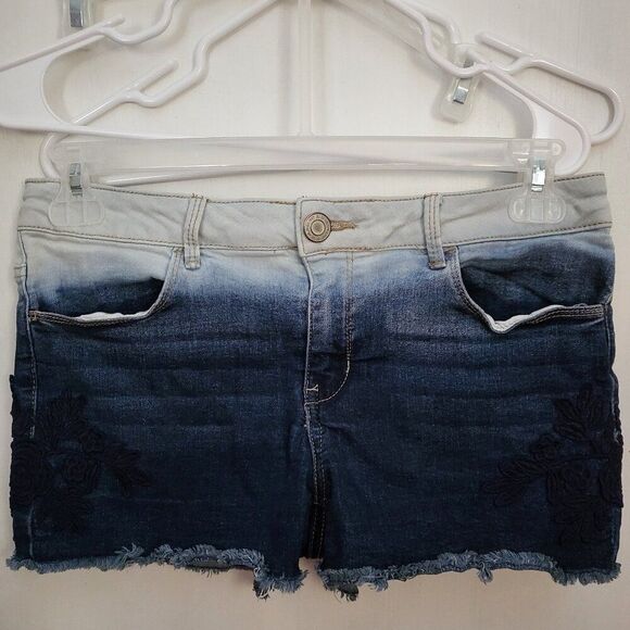 Kohl's SO Blue Ombre Floral Embroidery High Waist Denim SZ 18 - Picture 1 of 7